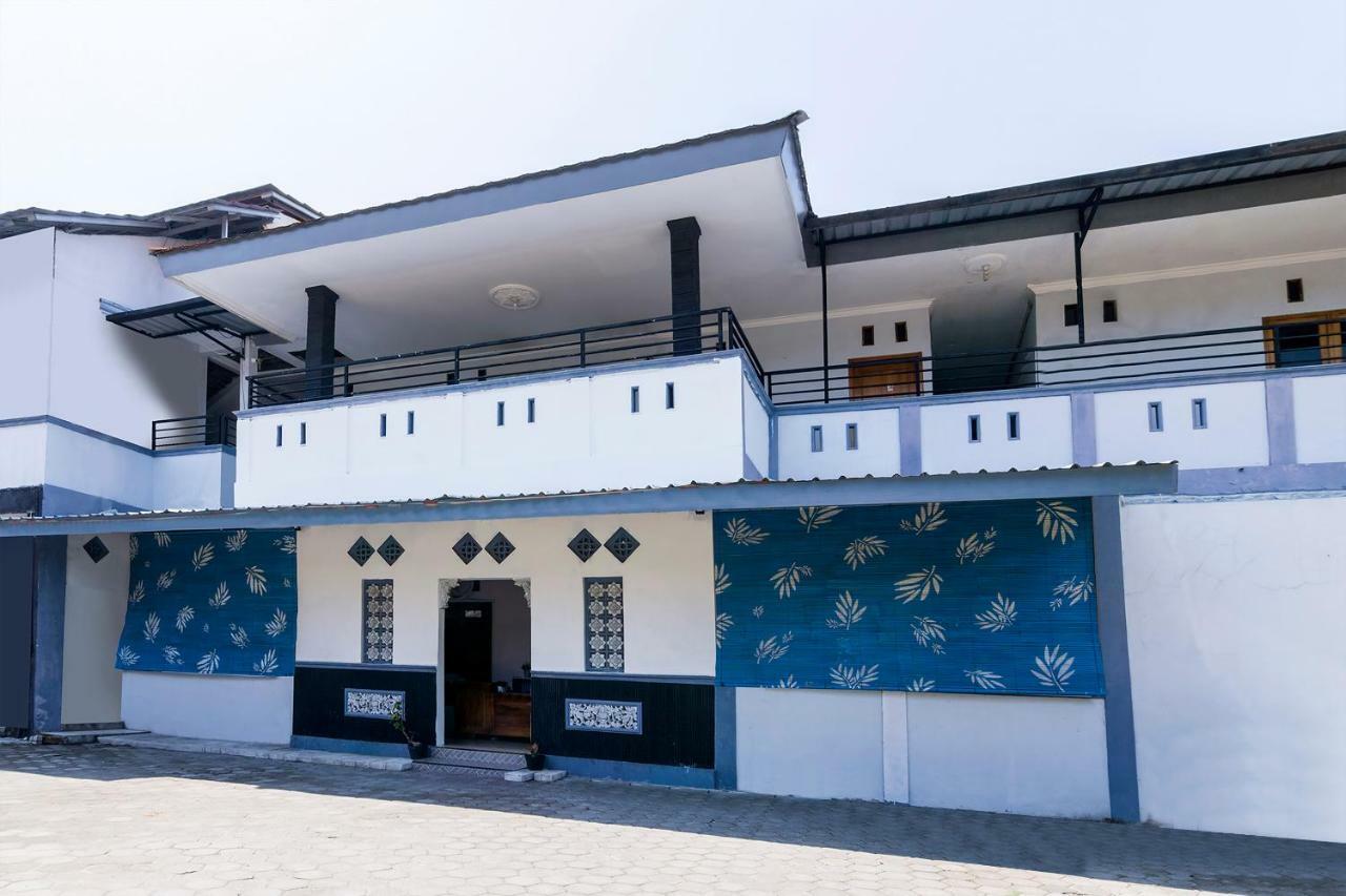 Oyo 857 Pakuncen Malioboro Syariah Hotel Yogyakarta Buitenkant foto