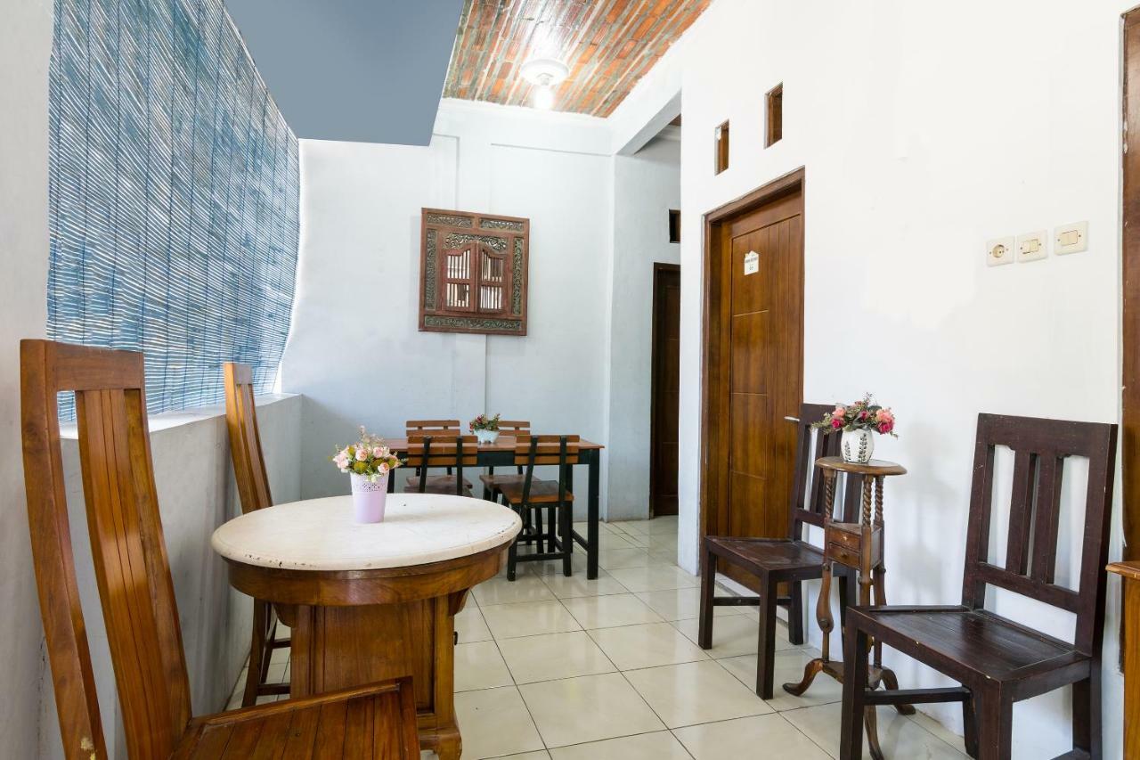 Oyo 857 Pakuncen Malioboro Syariah Hotel Yogyakarta Buitenkant foto