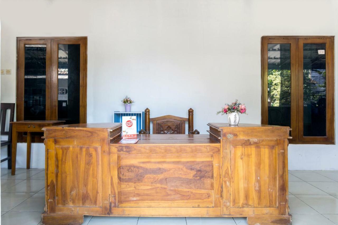 Oyo 857 Pakuncen Malioboro Syariah Hotel Yogyakarta Buitenkant foto